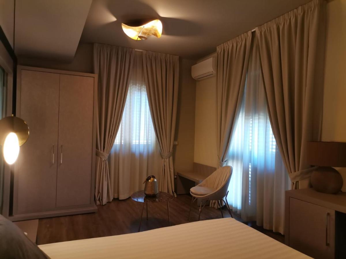 Del Gaudio Guesthouse Torre Melissa Екстериор снимка